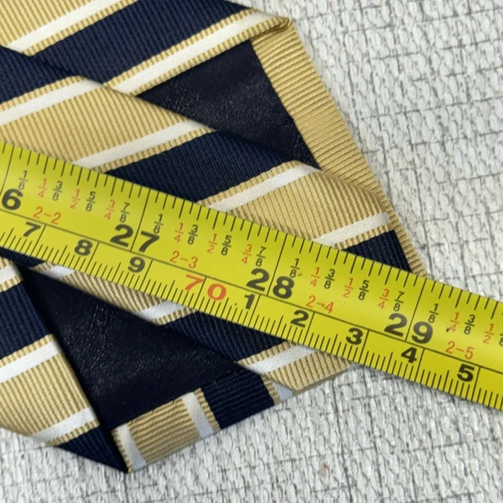 Roundtree & Yorke Silk‎ Tie Mens OS Gold Navy Blue Striped Classic Preppy Formal
